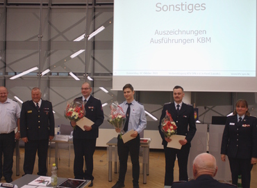 vlnr:
Stefan Grothe (KBM), Werner-Siegwart Schippel (Präsident LFV), René Giebler, Jonas Hohm, Merlin Imer, Christine Sehmisch (Stellv. Vorsitzende KFV),