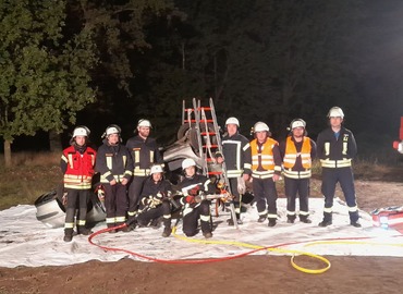 Abschlussfoto nach geschaffter Ausbildung