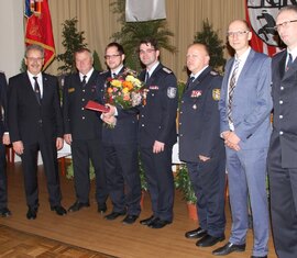 Nico Hammel im Kreis der Gratulanten