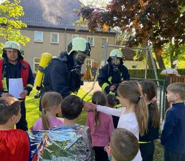 Realistische Einsatzübung in der Kita „Wirbelwind“ in Bohsdorf - Amt Döbern Land