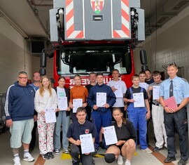 Pilotprojekt Wahlpflichtfach Feuerwehr erfolgreich