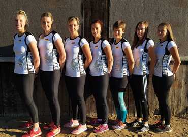 Das neue Outfit der Damen, gesponsored von der Physiotherapie-Praxis „FORphysio“ in Forst.