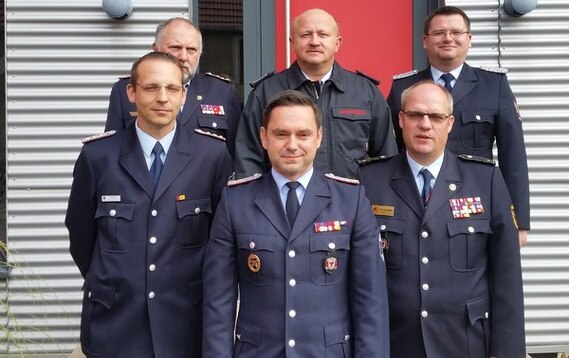 Von links nach rechts:
Hinten: Jürgen Steffen, Stefan Grothe, Lars Wirklich
Vorne: Randy Fechner, Frank Mehlow, Jan von Bergen