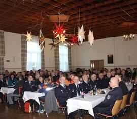 Bis auf den letzten Platz gefüllt ist der Saal zur Auszeichnungs&shy;veranstaltung im Gasthaus Sacro.