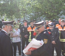 Kreisbrandmeister a.D. erinnert sich gerne an zahlreiche Sitzungsrunden mit Jürgen Rehnus.